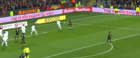 江南-【法甲】梅西中柱 姆巴佩替补补时助攻 巴黎客场平