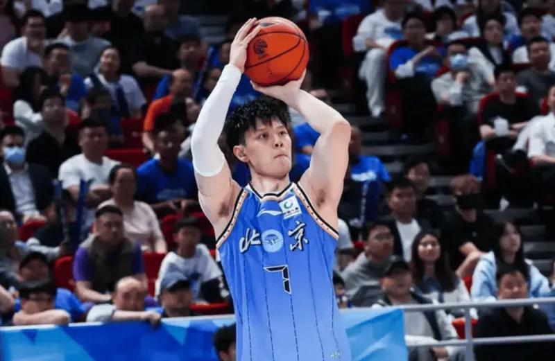 G2北京VS广东！内线+锋线占优，威廉姆斯X因素，限制后场很关键！